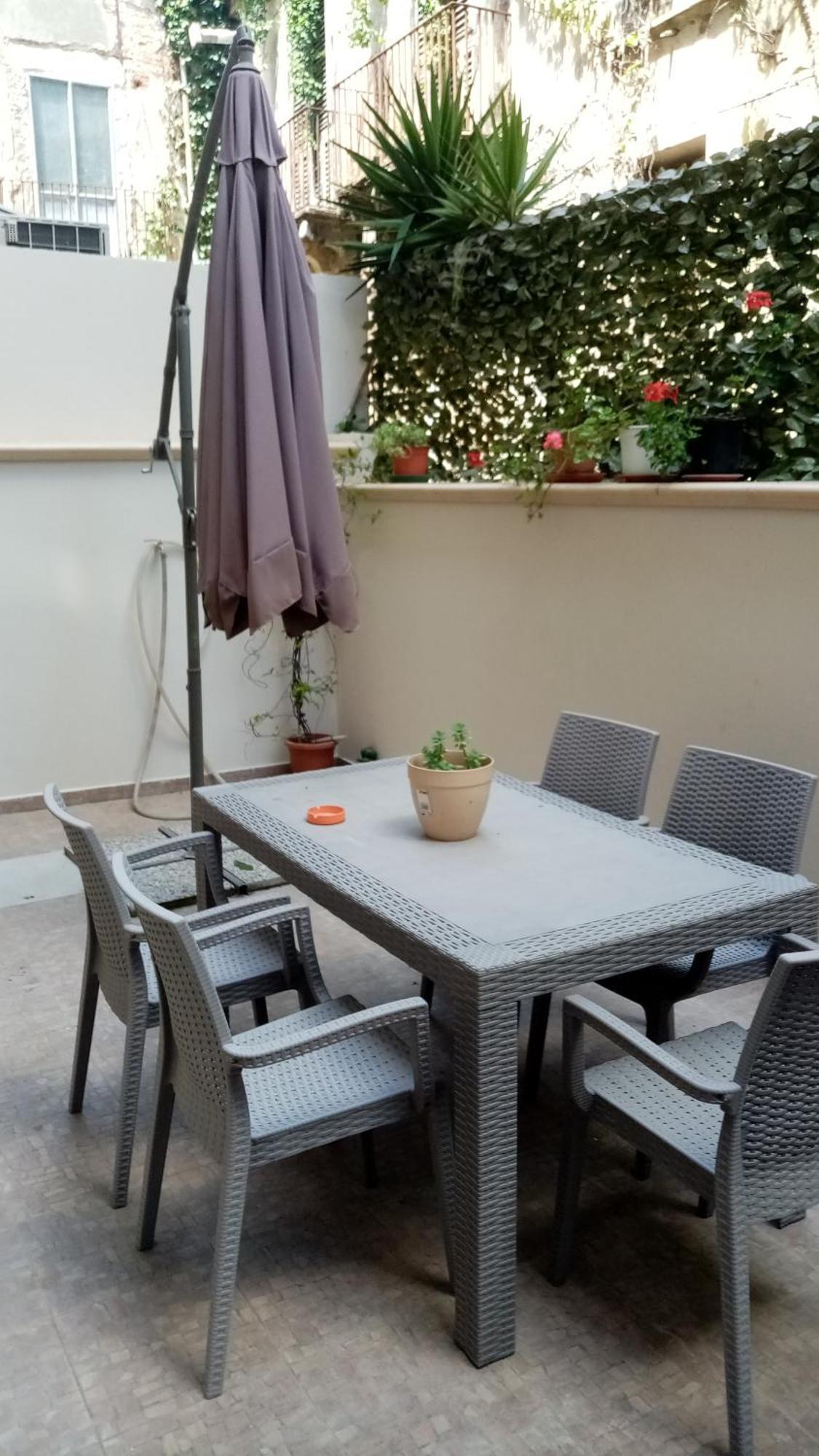 B&B Domus パルミ 部屋 写真